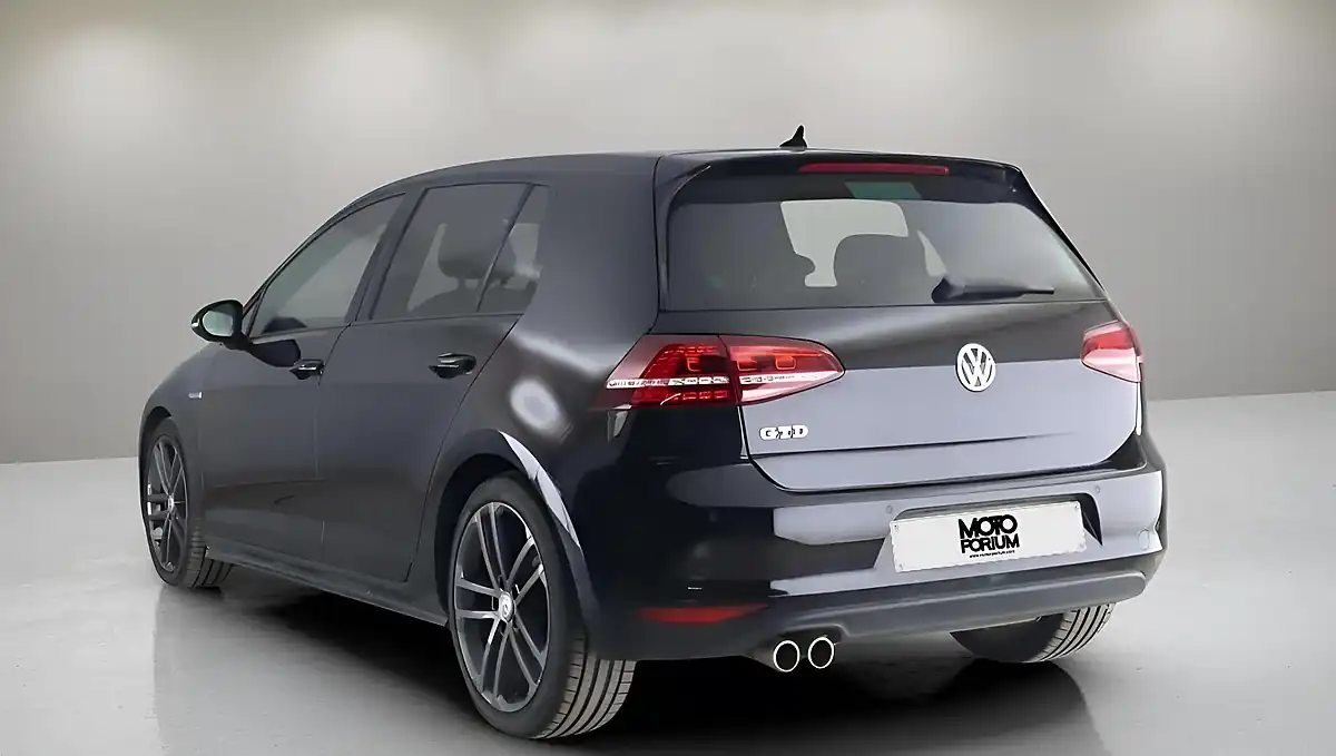 Used 2015 Volkswagen Golf Gtd Black - Interior and Exterior details 13
