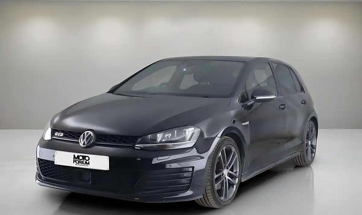 Used 2015 Volkswagen Golf Gtd Black - Interior and Exterior details 2