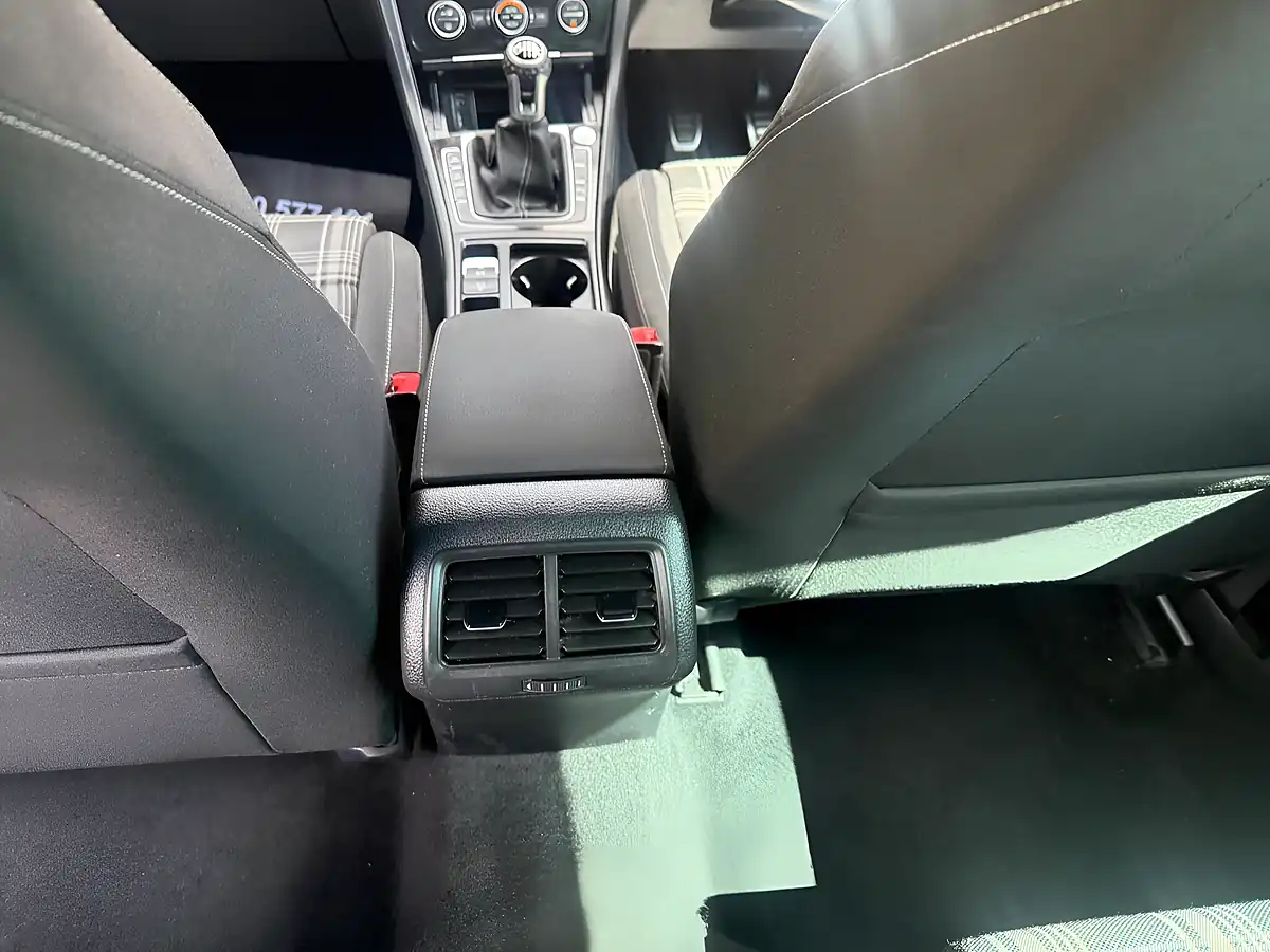 Used 2015 Volkswagen Golf Gtd Black - Interior and Exterior details 16