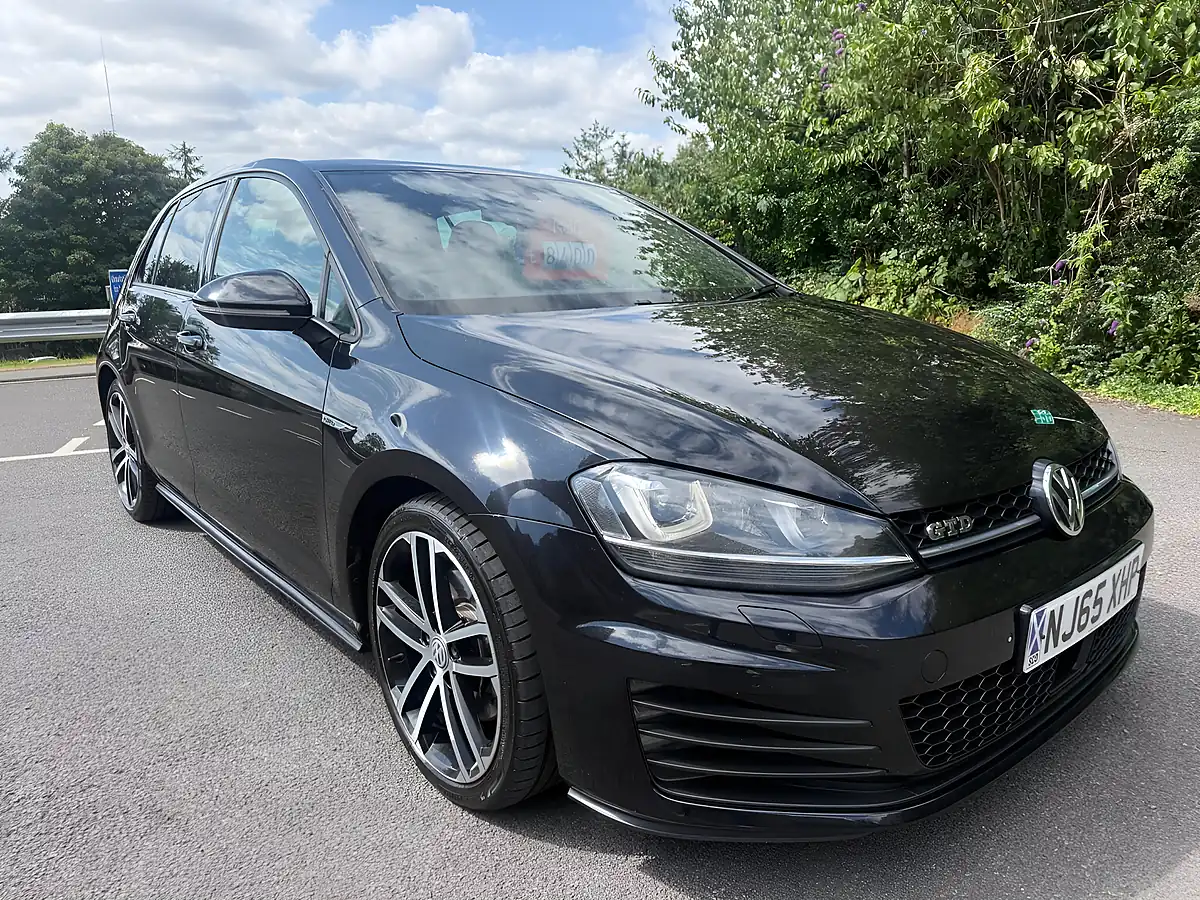 Used 2015 Volkswagen Golf Gtd Black - Interior and Exterior details 2