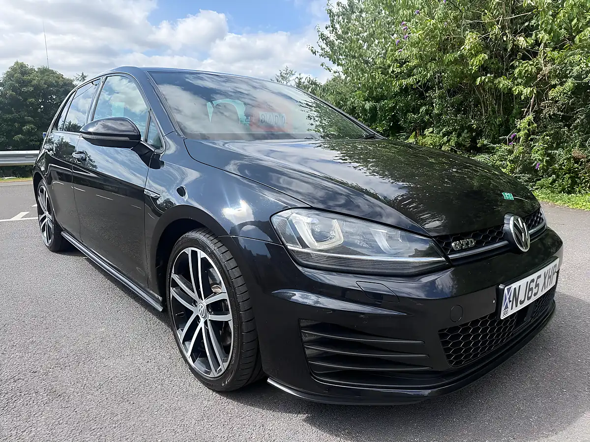 Used 2015 Volkswagen Golf Gtd Black - Interior and Exterior details 3