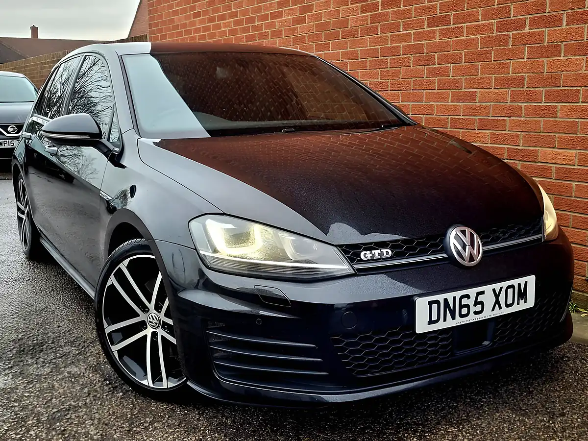 Used 2015 Volkswagen Golf Gtd Black - Interior and Exterior details 14