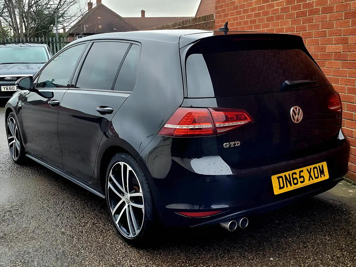 Used 2015 Volkswagen Golf Gtd Black - Interior and Exterior details 3