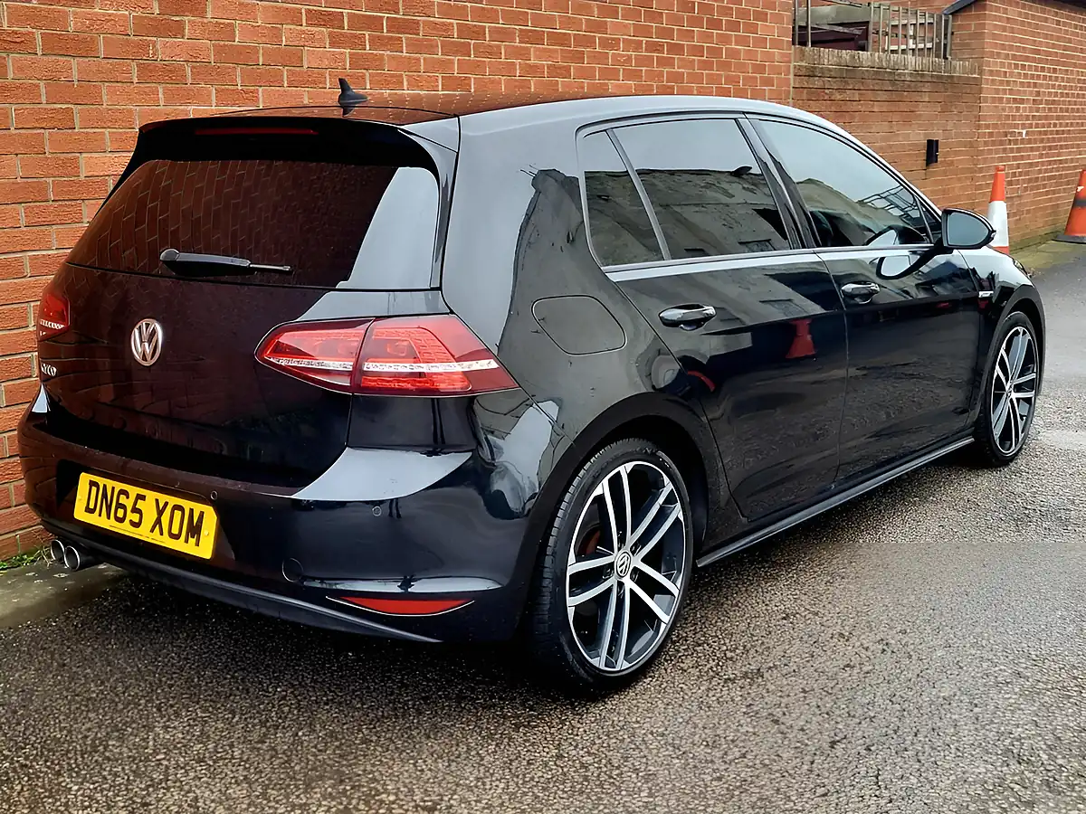 Used 2015 Volkswagen Golf Gtd Black - Interior and Exterior details 6