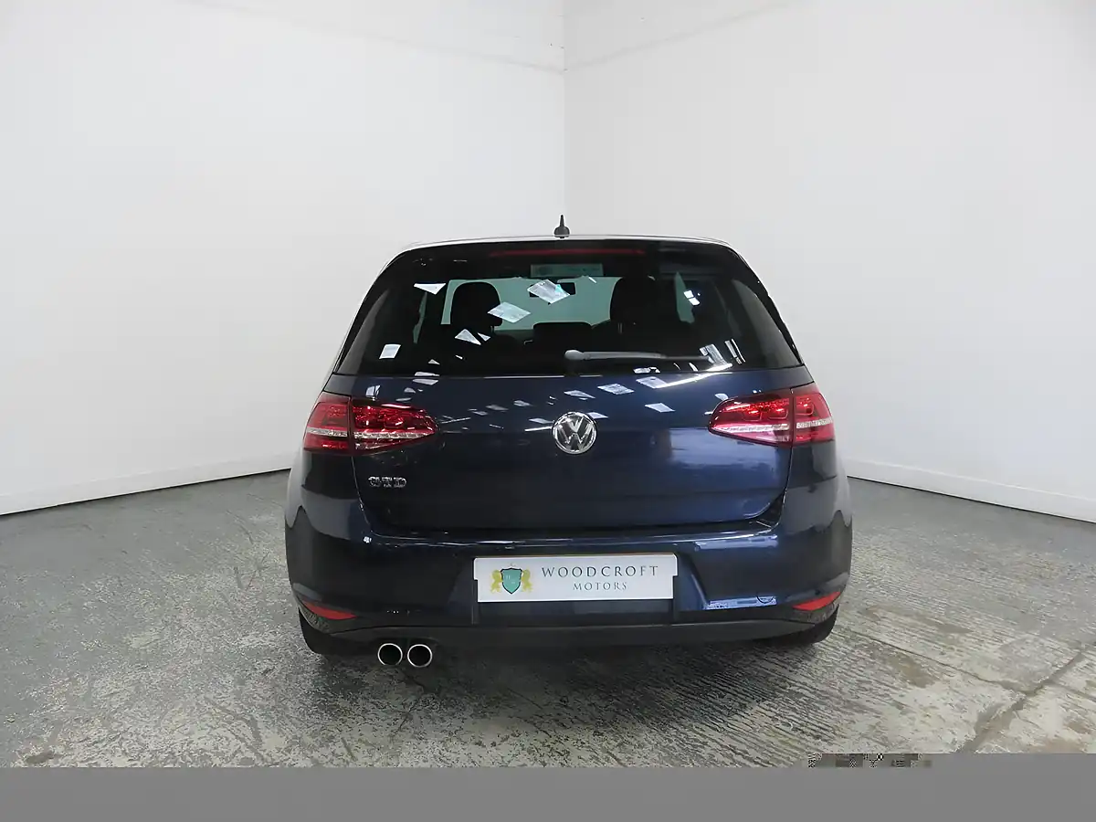 Used 2015 Volkswagen Golf Gtd Blue - Interior and Exterior details 10