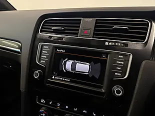 Used 2015 Volkswagen Golf Gtd Bluemotion Tech Grey - Interior and Exterior details 16
