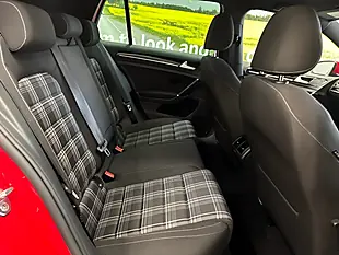 Used 2015 Volkswagen Golf Gtd Bluemotion Tech Red - Interior and Exterior details 14