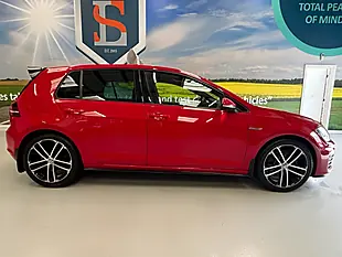 Used 2015 Volkswagen Golf Gtd Bluemotion Tech Red - Interior and Exterior details 8
