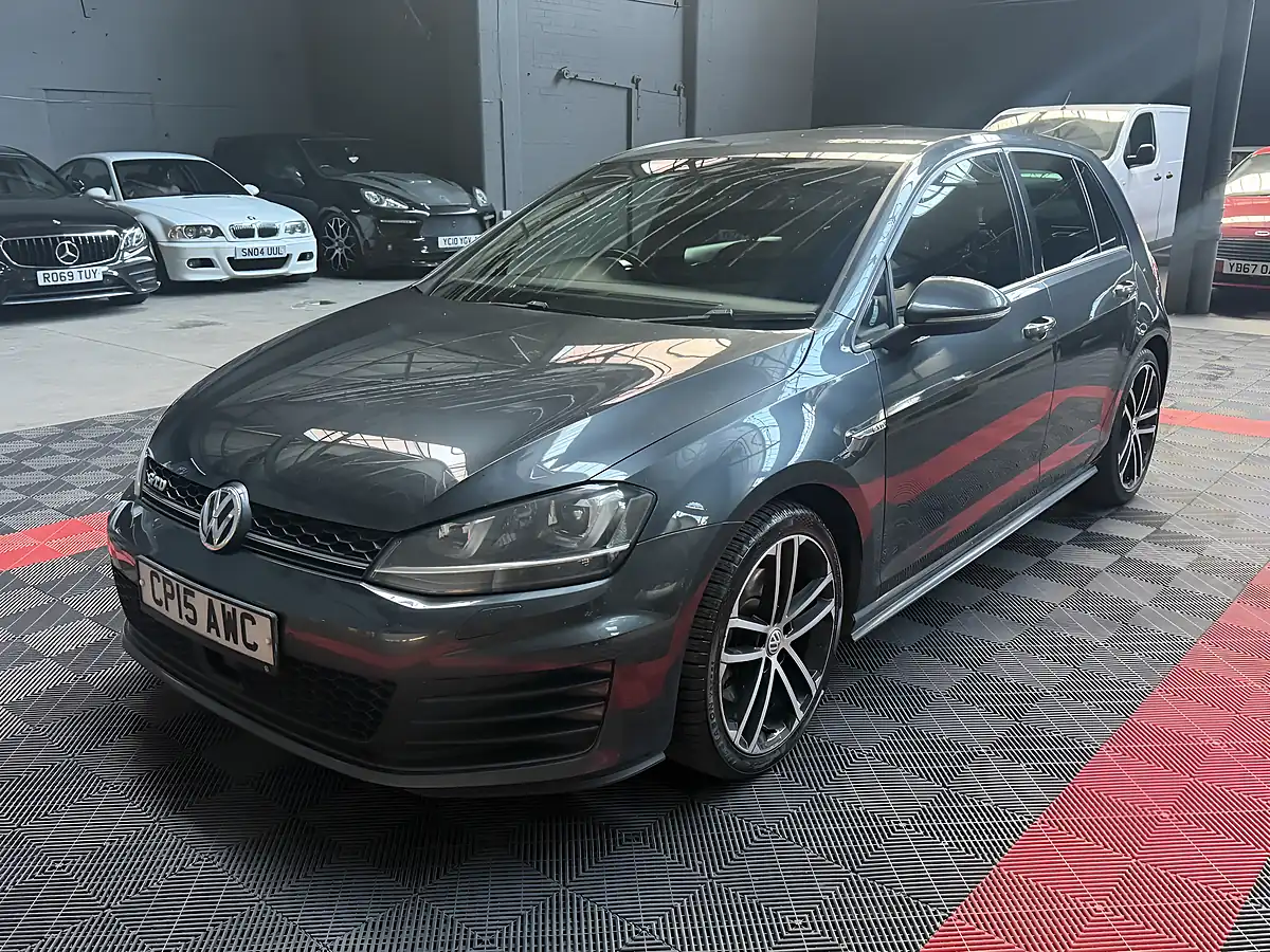 Used 2015 Volkswagen Golf Gtd Grey - Interior and Exterior details 11