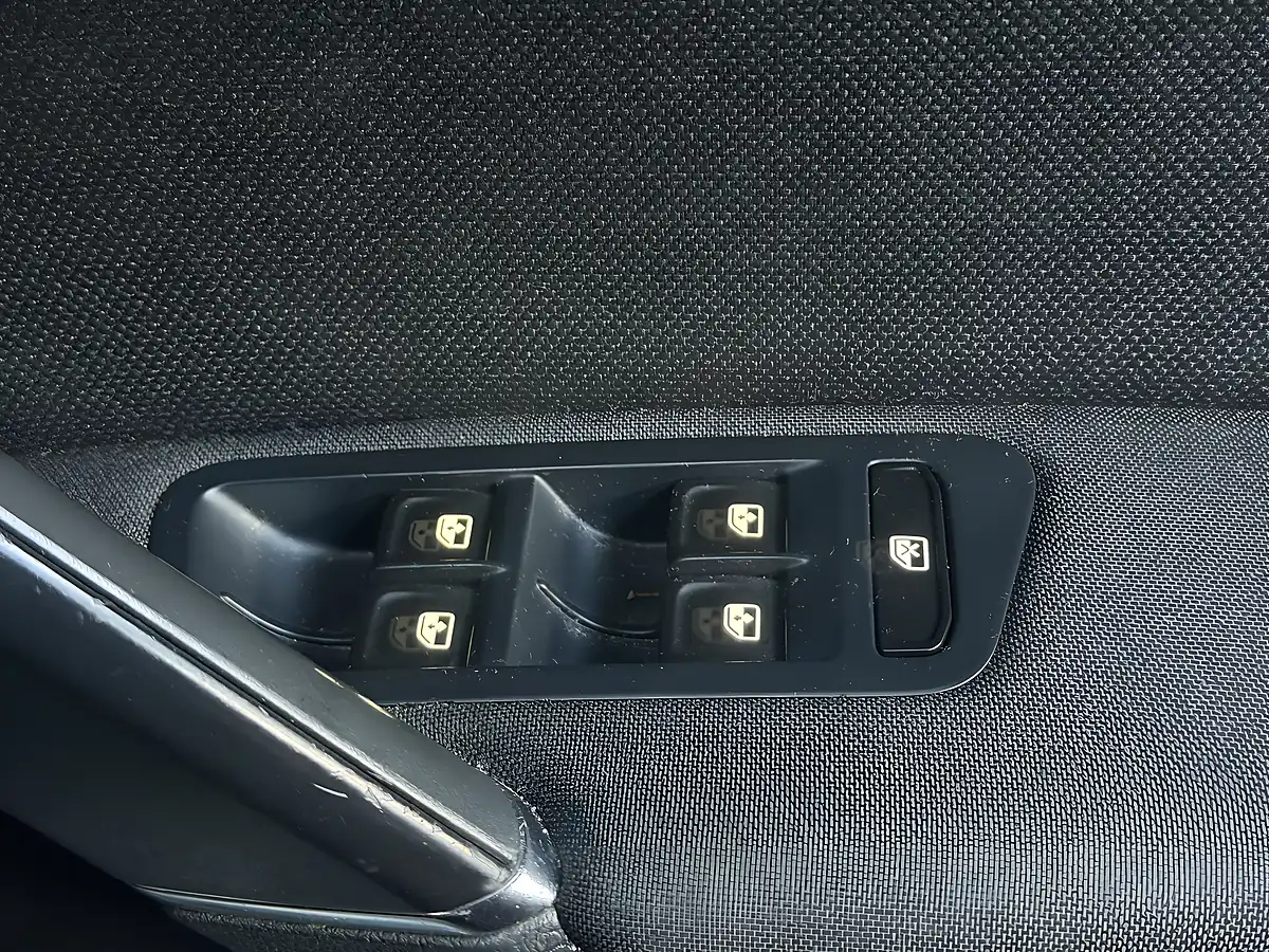 Used 2015 Volkswagen Golf Gtd Grey - Interior and Exterior details 20