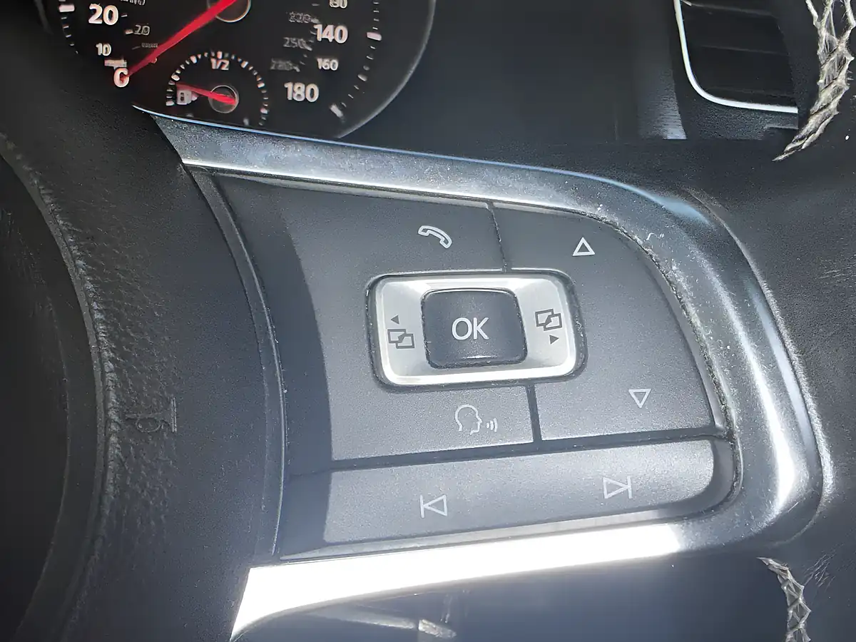 Used 2015 Volkswagen Golf Gtd Grey - Interior and Exterior details 5