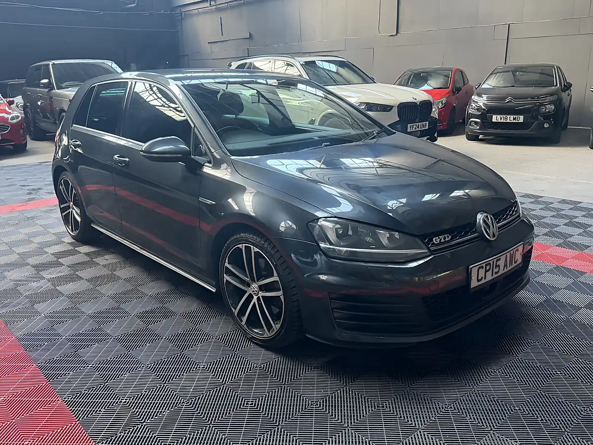 Used 2015 Volkswagen Golf Gtd Grey - Interior and Exterior details 8