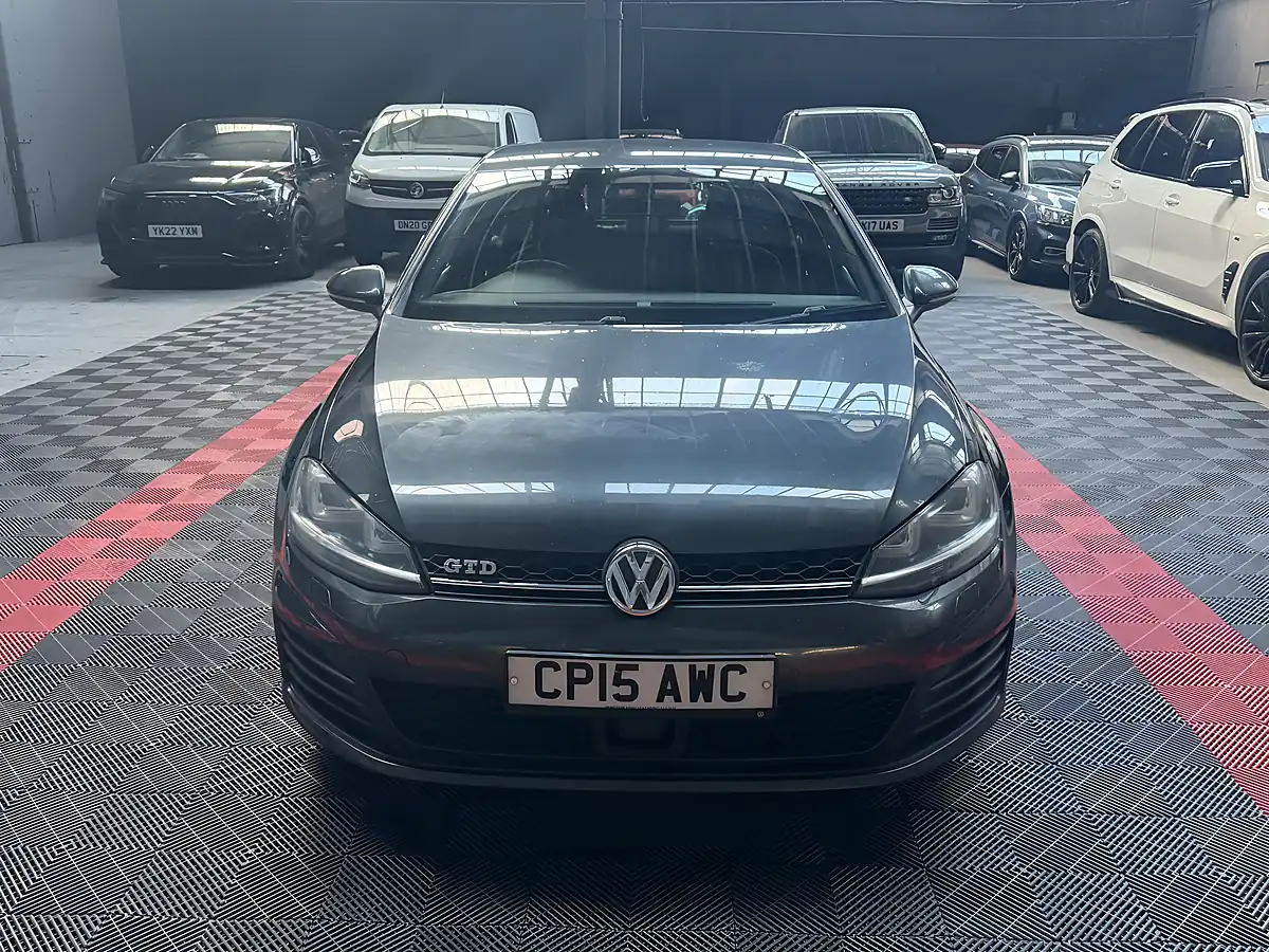 Used 2015 Volkswagen Golf Gtd Grey - Interior and Exterior details 9