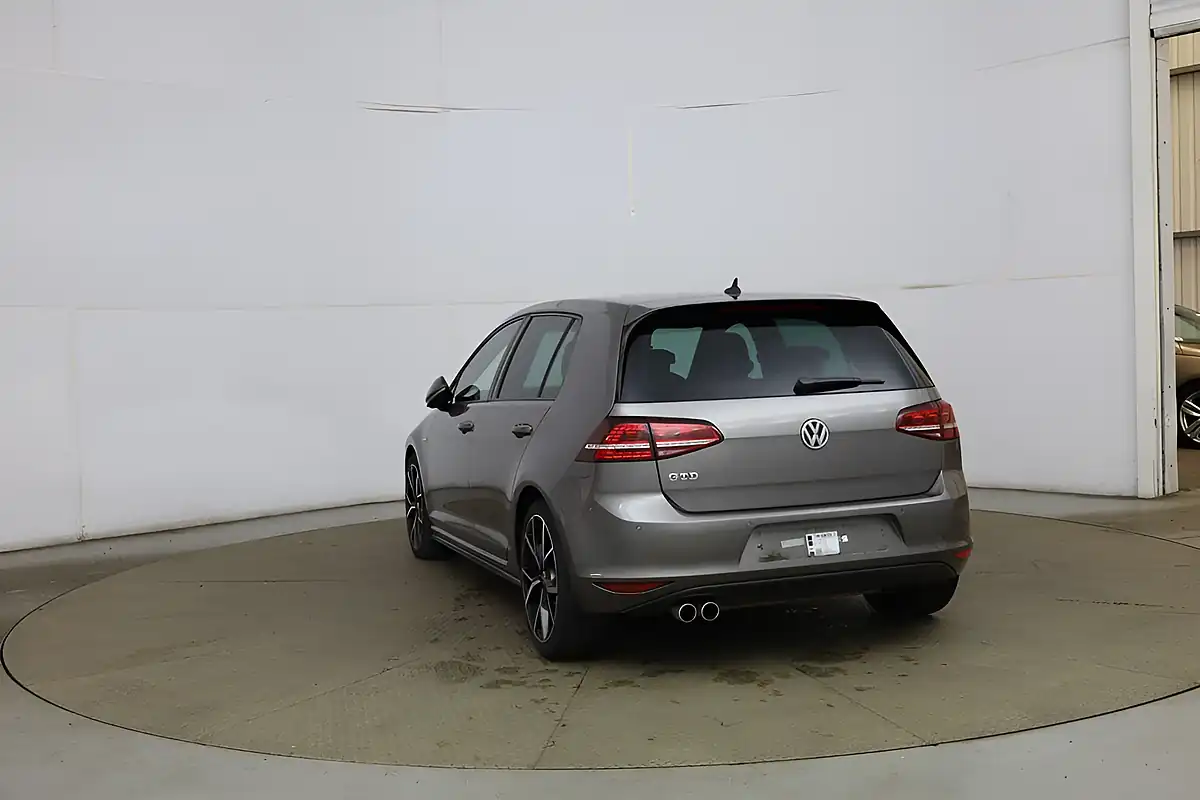 Used 2015 Volkswagen Golf Gtd Grey - Interior and Exterior details 4