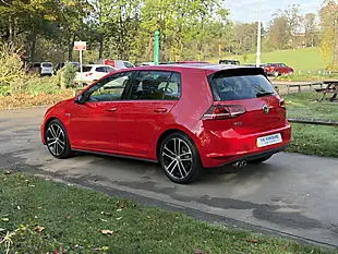 Used 2015 Volkswagen Golf Gtd Red - Interior and Exterior details 9