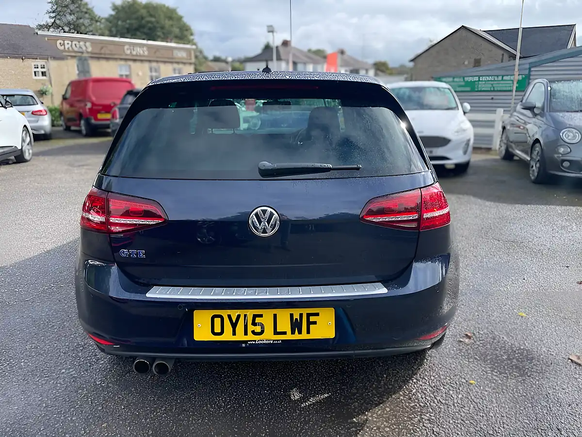 Used 2015 Volkswagen Golf Gte Blue - Interior and Exterior details 7