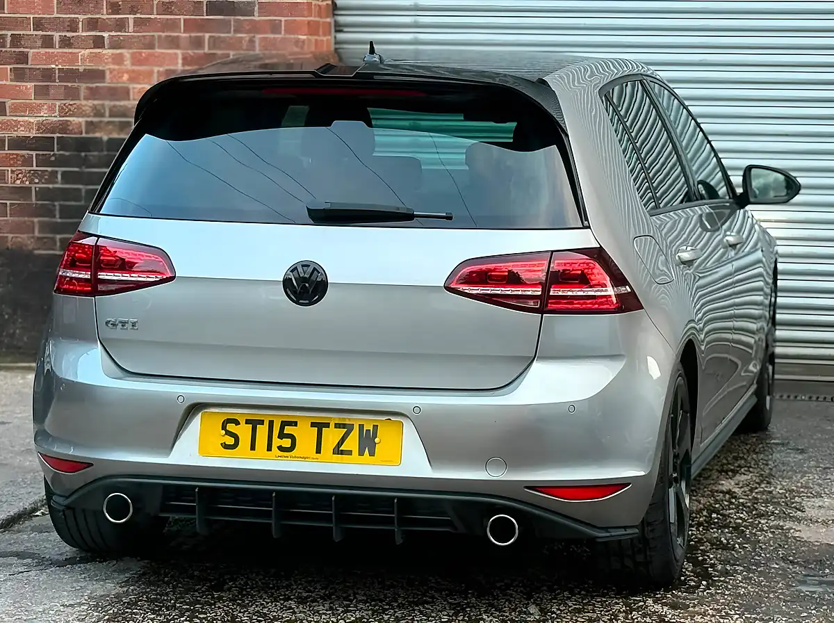 Used 2015 Volkswagen Golf GTI Bluemotion Tech Silver - Interior and Exterior details 13