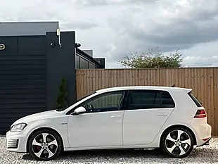 Used 2015 Volkswagen Golf GTI Bluemotion Tech White - Interior and Exterior details 4