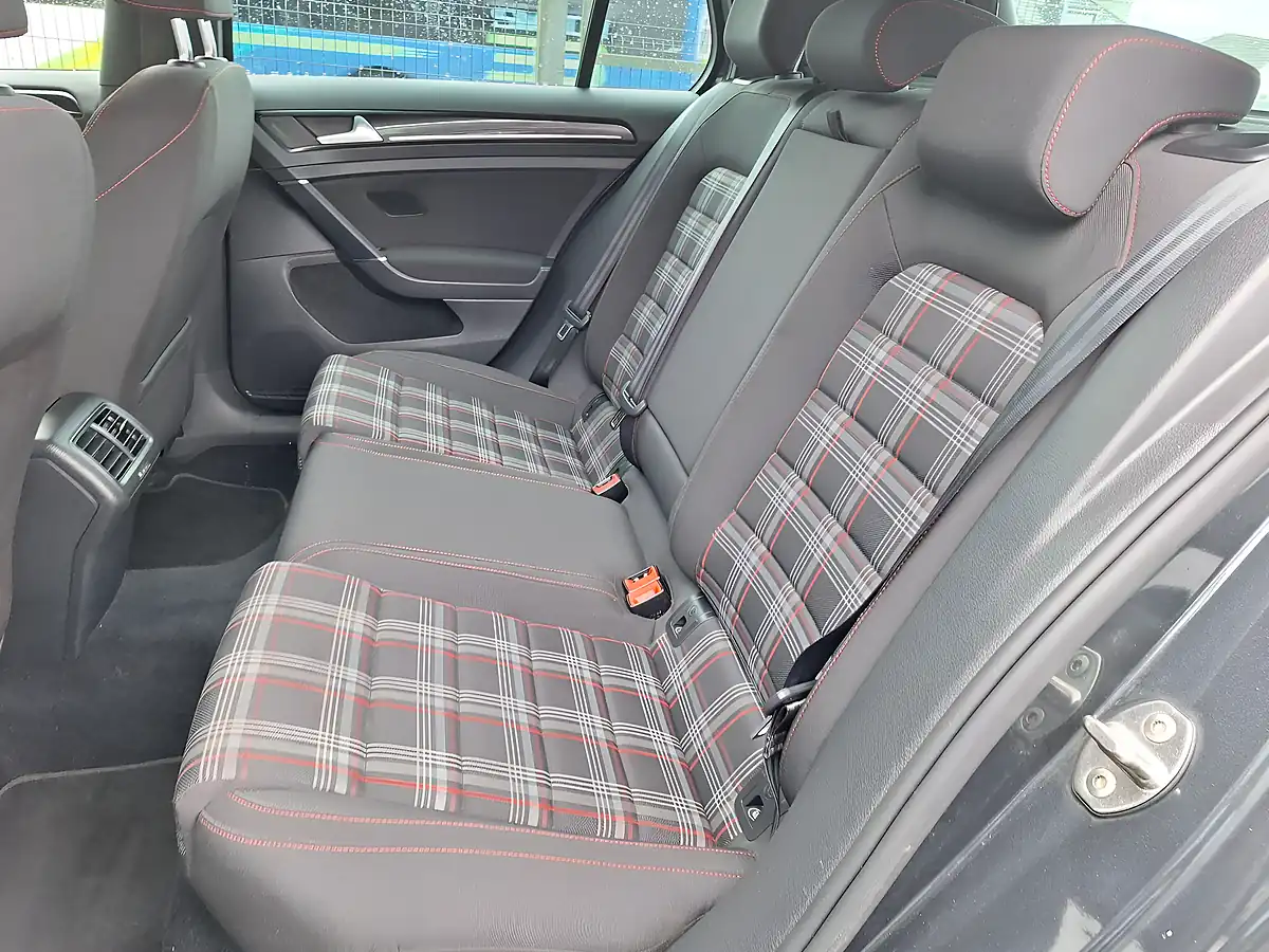 Used 2015 Volkswagen Golf GTI Grey - Interior and Exterior details 11
