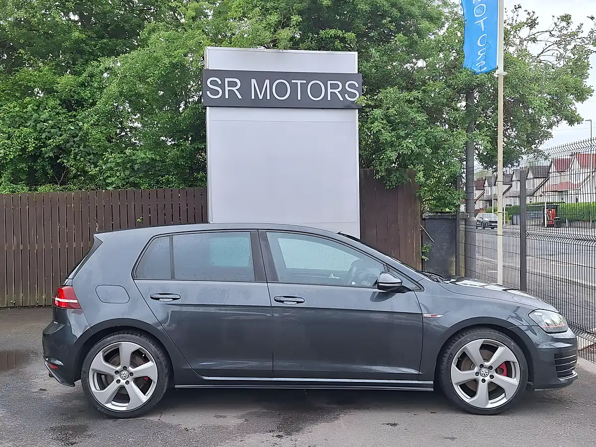 Used 2015 Volkswagen Golf GTI Grey - Interior and Exterior details 6