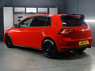 Used 2015 Volkswagen Golf GTI Red - Interior and Exterior details 10