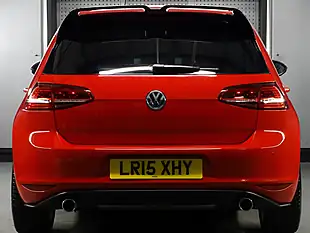 Used 2015 Volkswagen Golf GTI Red - Interior and Exterior details 11
