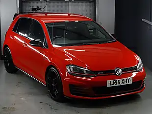 Used 2015 Volkswagen Golf GTI Red - Interior and Exterior details 3
