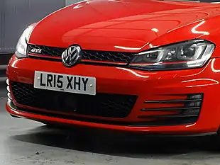 Used 2015 Volkswagen Golf GTI Red - Interior and Exterior details 8