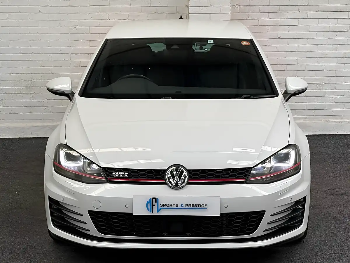 Used 2015 Volkswagen Golf GTI White - Interior and Exterior details 12