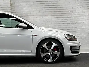 Used 2015 Volkswagen Golf GTI White - Interior and Exterior details 6