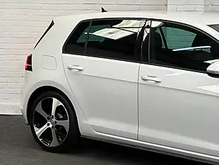 Used 2015 Volkswagen Golf GTI White - Interior and Exterior details 9