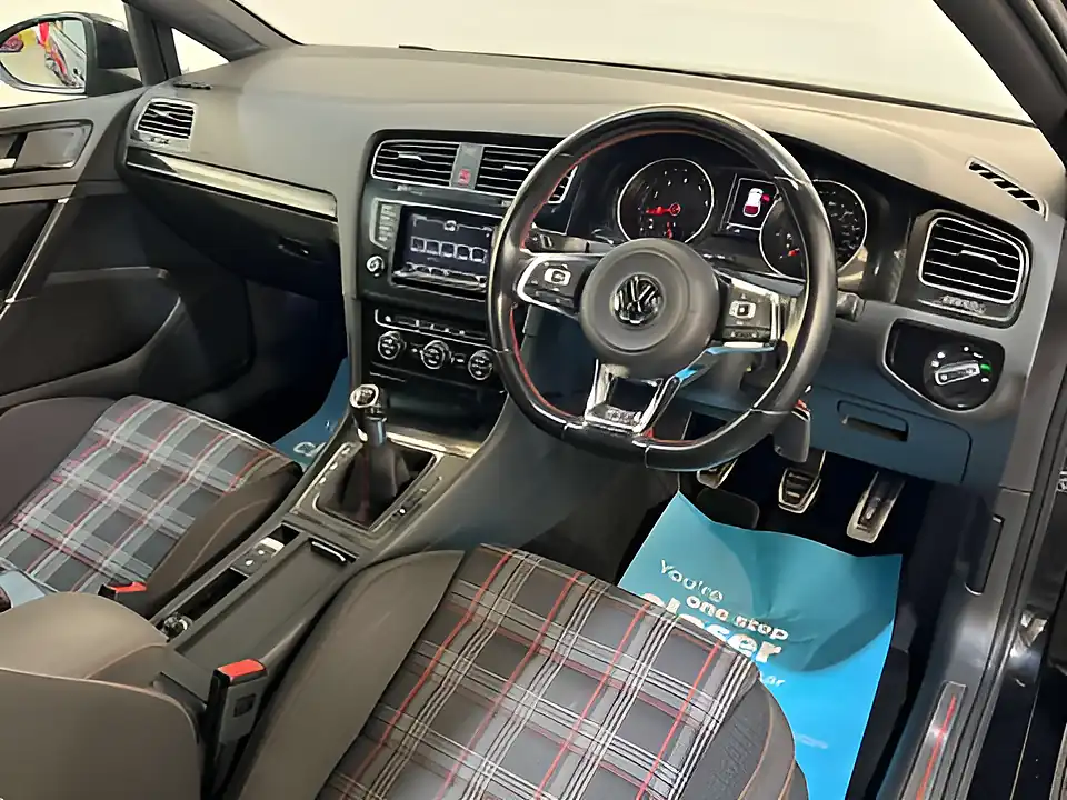 Used 2015 Volkswagen Golf Launch Black - Interior and Exterior details 12