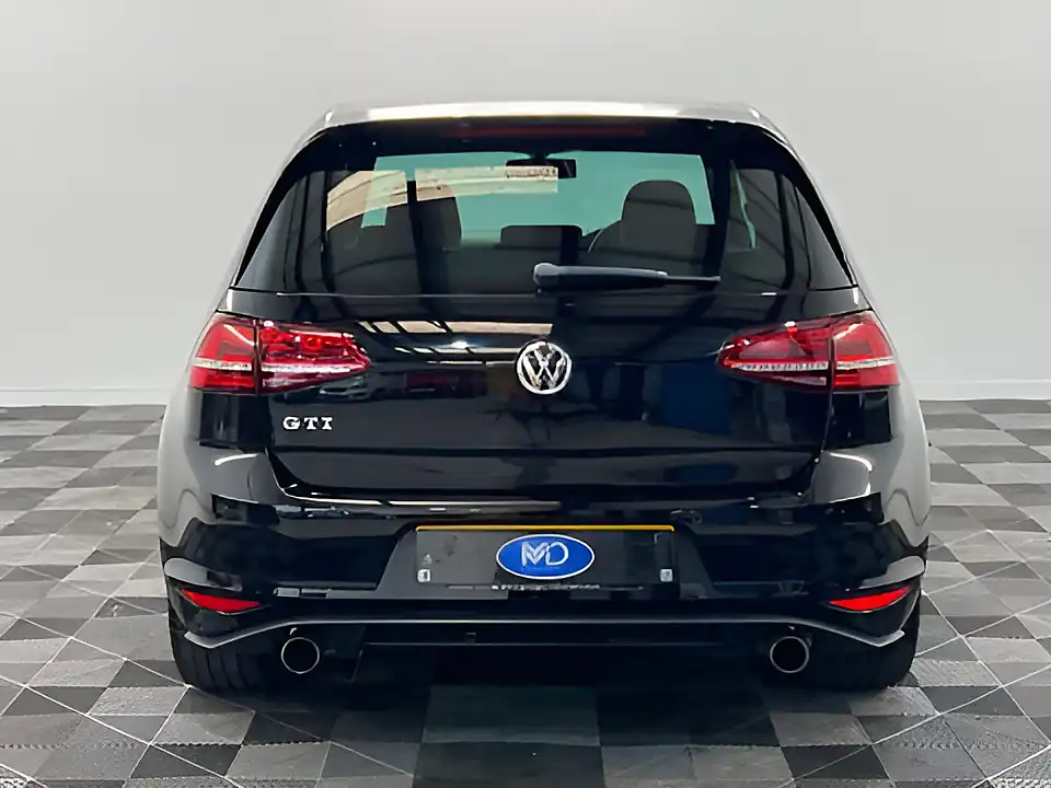 Used 2015 Volkswagen Golf Launch Black - Interior and Exterior details 5
