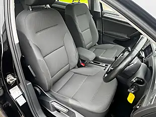 Used 2015 Volkswagen Golf Match Black - Interior and Exterior details 10