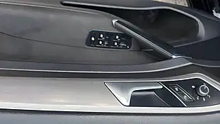 Used 2015 Volkswagen Golf Match Black - Interior and Exterior details 12