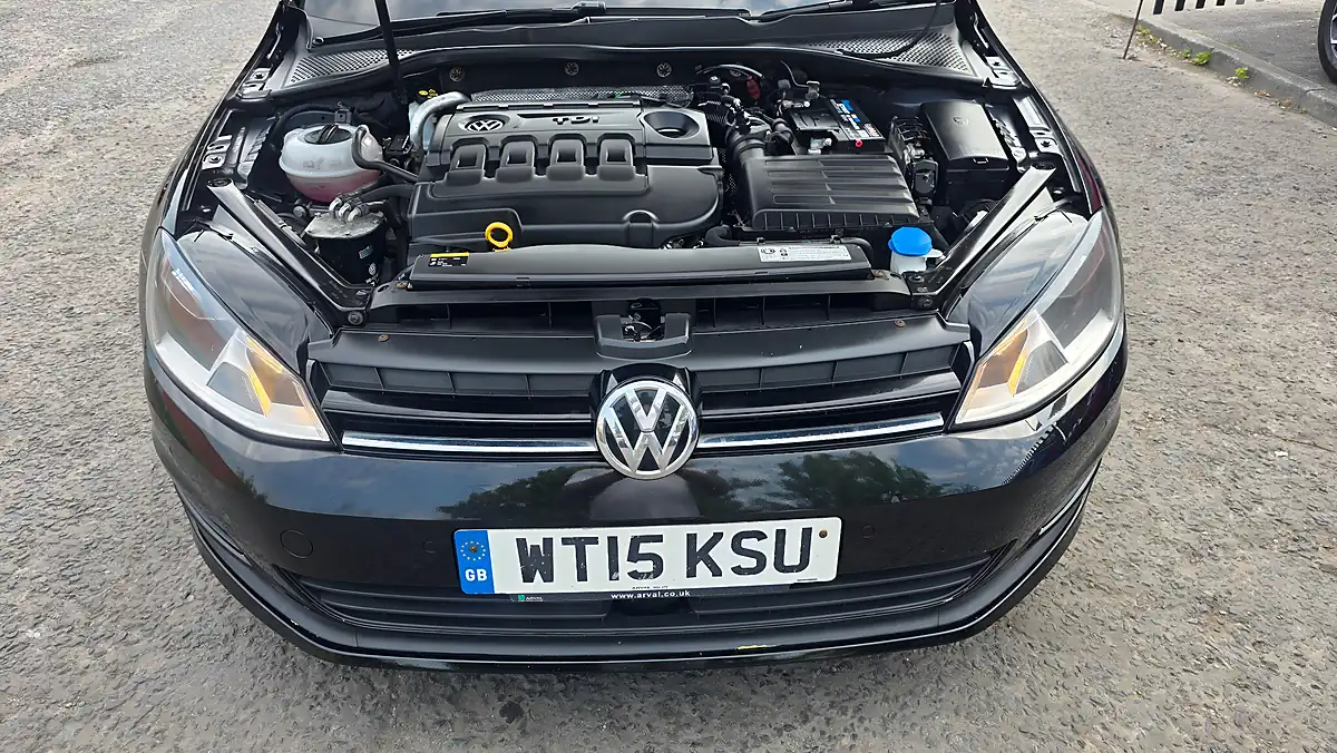 Used 2015 Volkswagen Golf Match Black - Interior and Exterior details 20