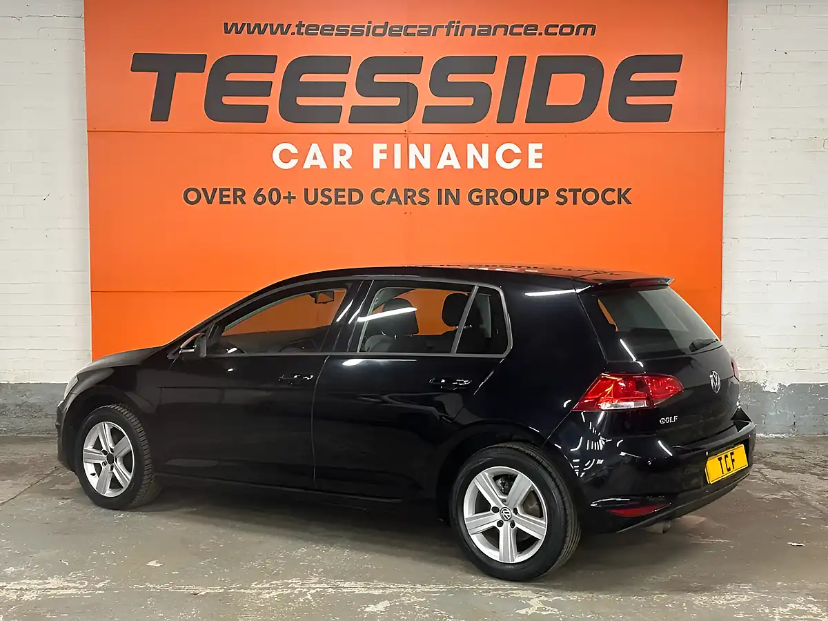 Used 2015 Volkswagen Golf Match Black - Interior and Exterior details 11