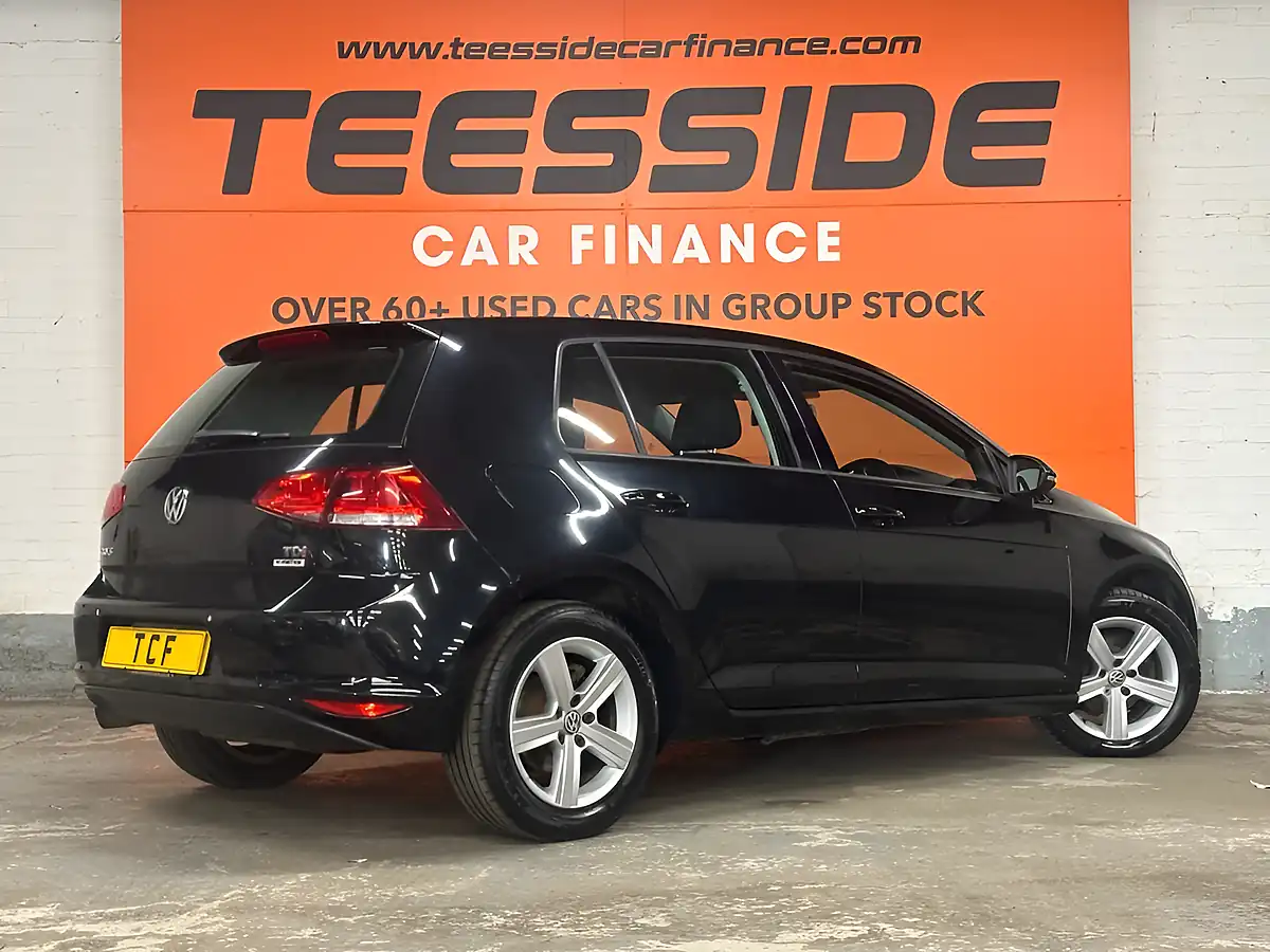 Used 2015 Volkswagen Golf Match Black - Interior and Exterior details 4