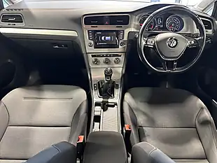 Used 2015 Volkswagen Golf Match Blue - Interior and Exterior details 10