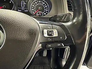 Used 2015 Volkswagen Golf Match Blue - Interior and Exterior details 16