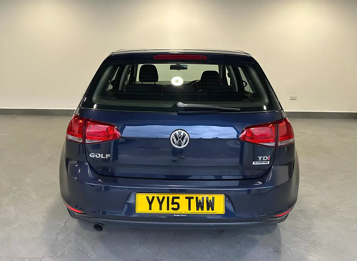 Used 2015 Volkswagen Golf Match Blue - Interior and Exterior details 4