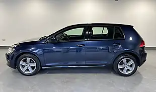 Used 2015 Volkswagen Golf Match Blue - Interior and Exterior details 6