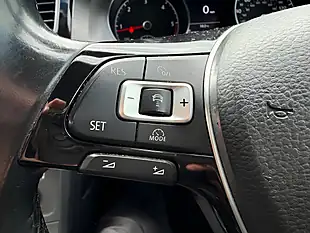 Used 2015 Volkswagen Golf Match Blue - Interior and Exterior details 16