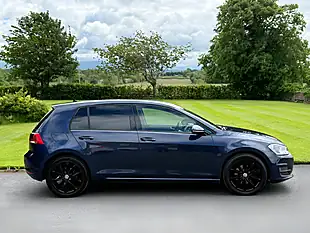 Used 2015 Volkswagen Golf Match Blue - Interior and Exterior details 4