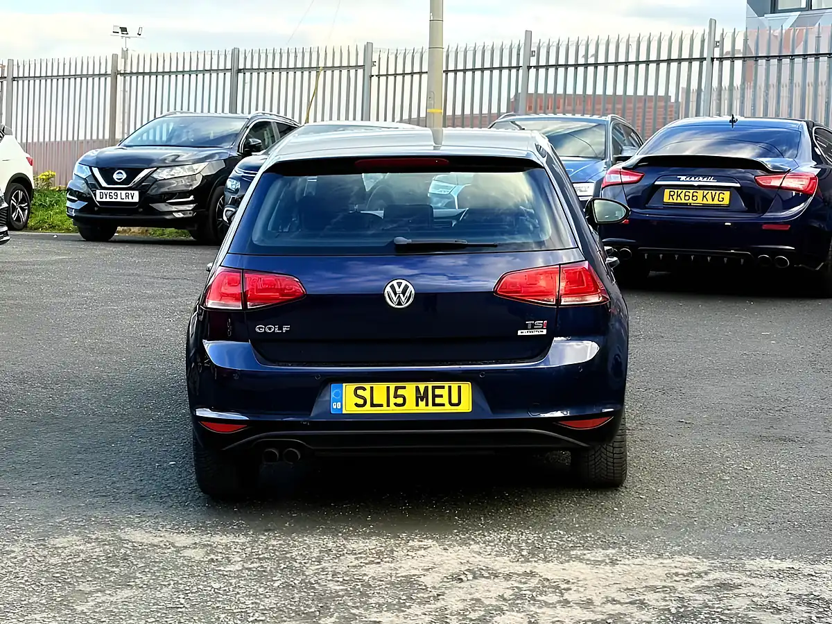 Used 2015 Volkswagen Golf Match Blue - Interior and Exterior details 11