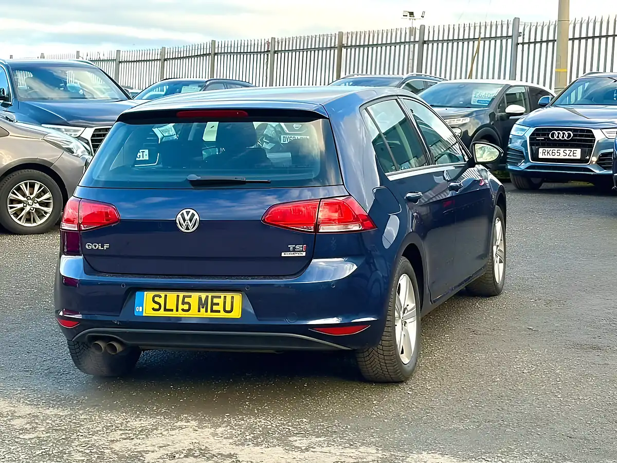 Used 2015 Volkswagen Golf Match Blue - Interior and Exterior details 13