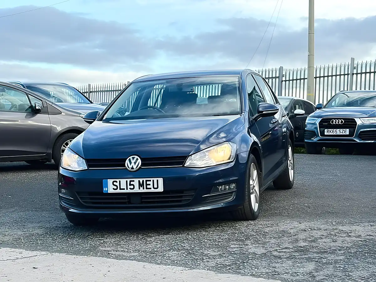 Used 2015 Volkswagen Golf Match Blue - Interior and Exterior details 7