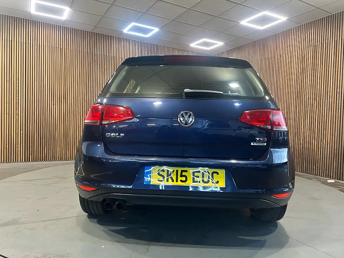 Used 2015 Volkswagen Golf Match Blue - Interior and Exterior details 10