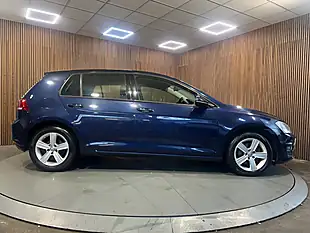 Used 2015 Volkswagen Golf Match Blue - Interior and Exterior details 11