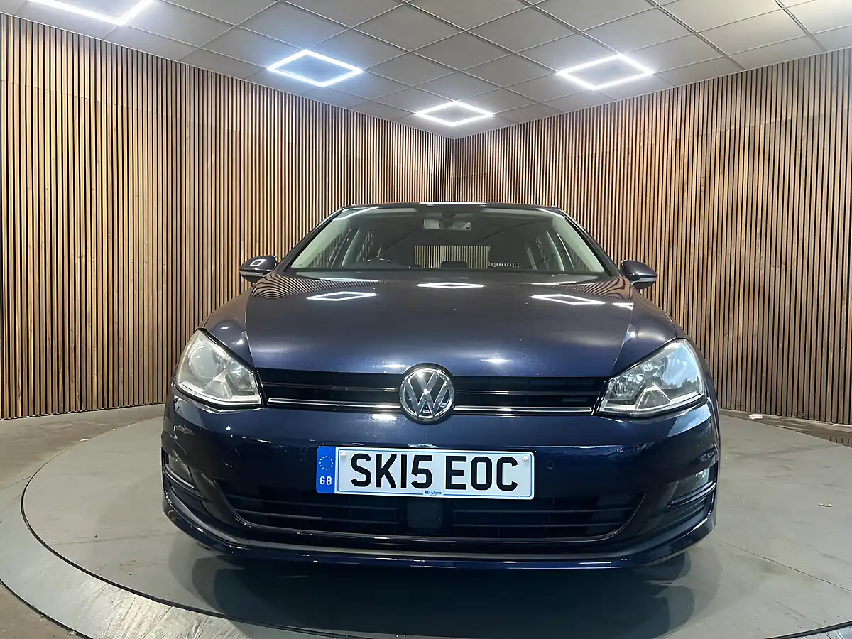 Used 2015 Volkswagen Golf Match Blue - Interior and Exterior details 3